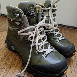 Zamberlan Women's Hiking Boots - Size 7